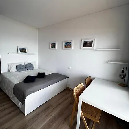 Apartment Seaview, Front,